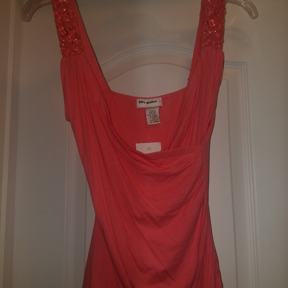 New sleeveless shirt with beads on the straps